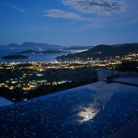 Desun Suites Kolonion Екстер'єр фото