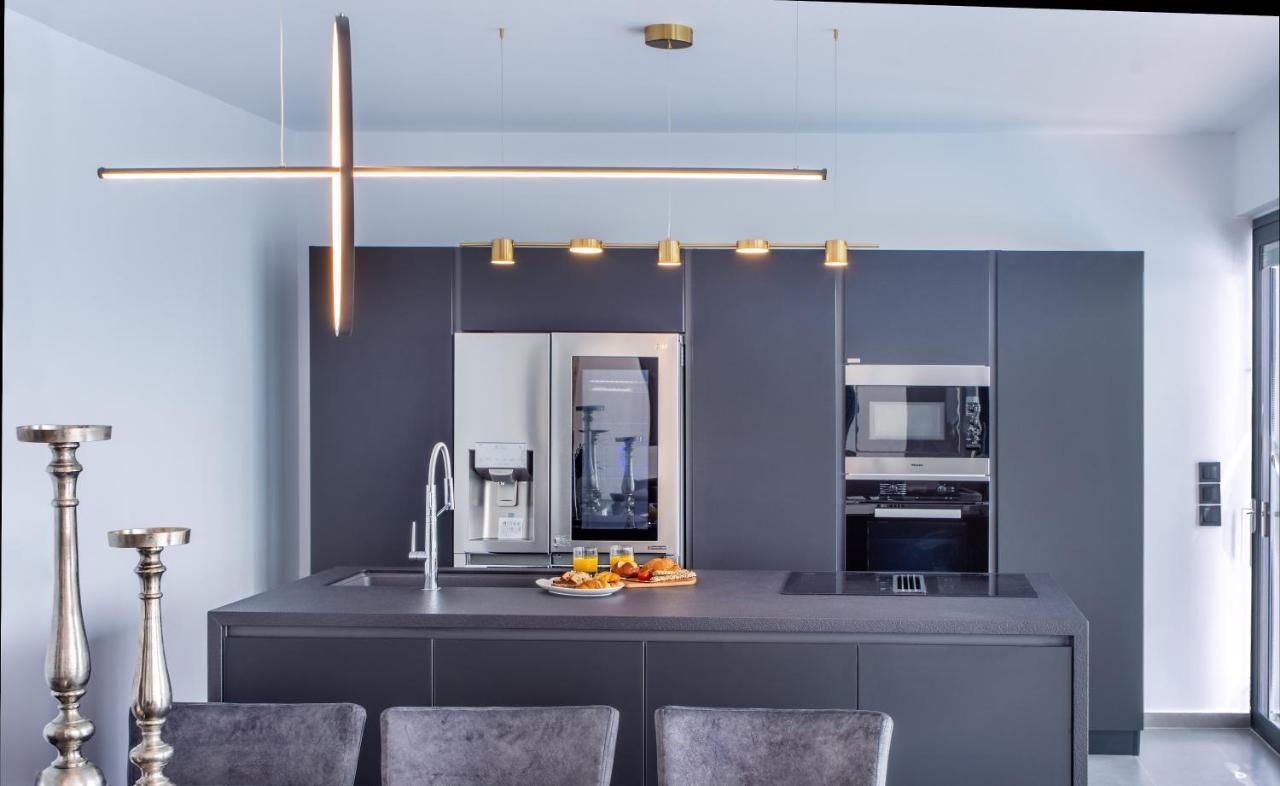 Desun Suites Kolonion Екстер'єр фото